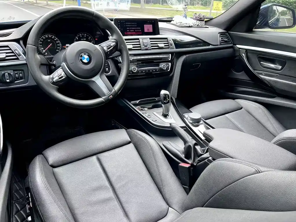 BMW 3 Series GT — фото 6