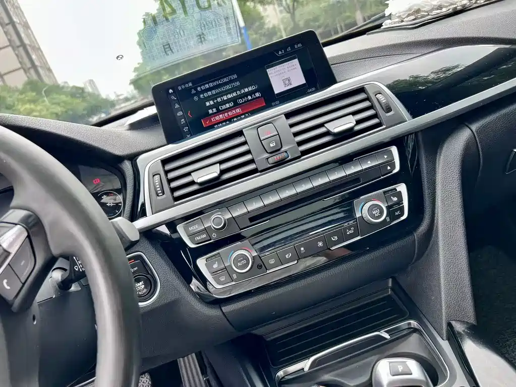 BMW 3 Series GT — фото 10