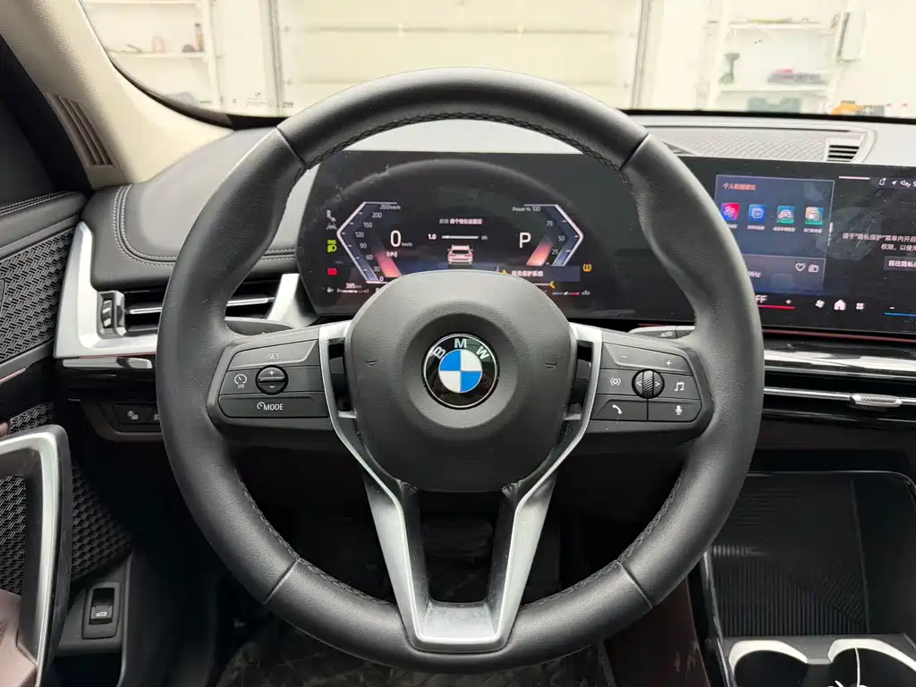 BMW X1 — фото 13