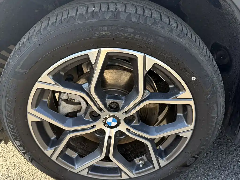 BMW X1 — фото 22