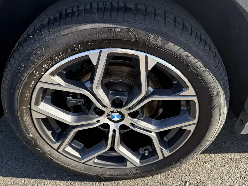 BMW X1 — фото 24
