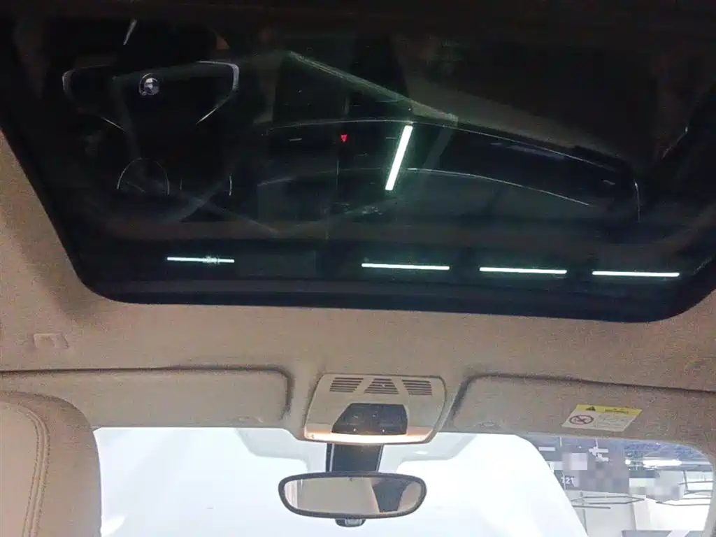 BMW X1 — фото 18