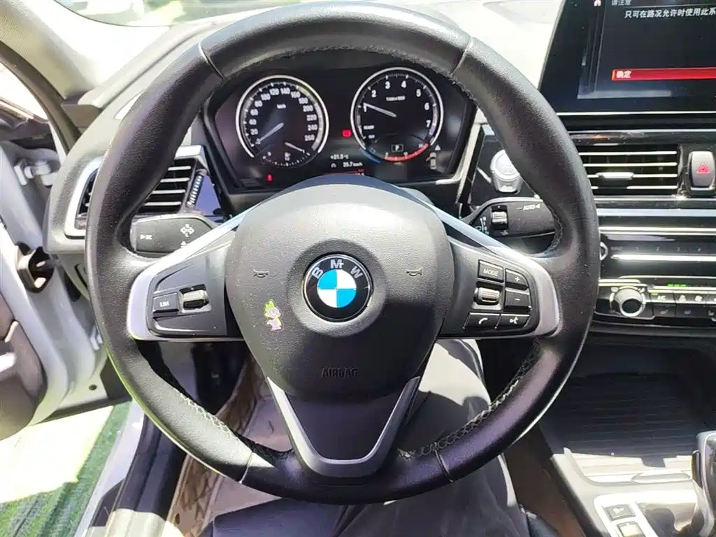 BMW 1 Series — фото 11