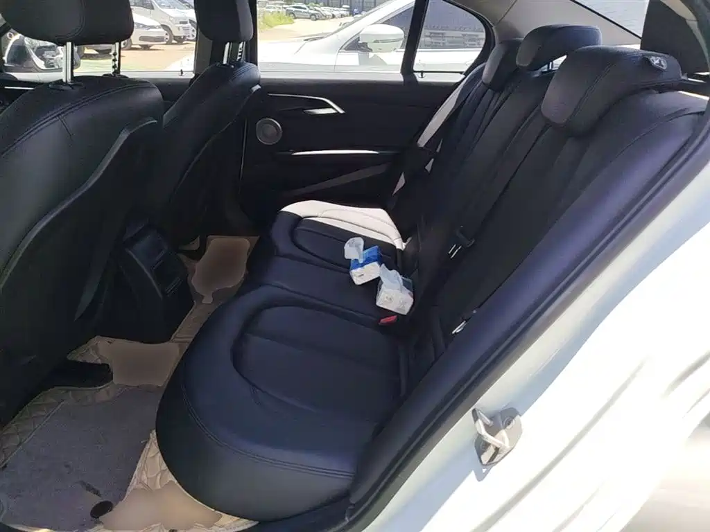 BMW 1 Series — фото 17