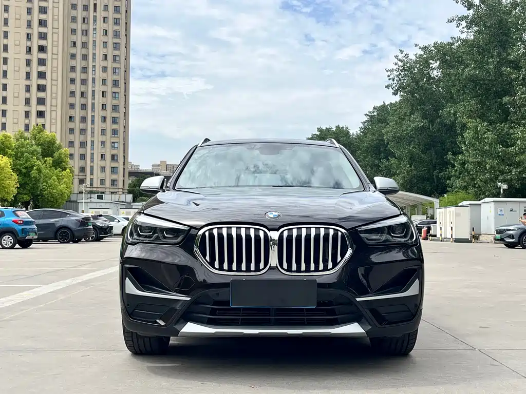 BMW X1 — фото 2