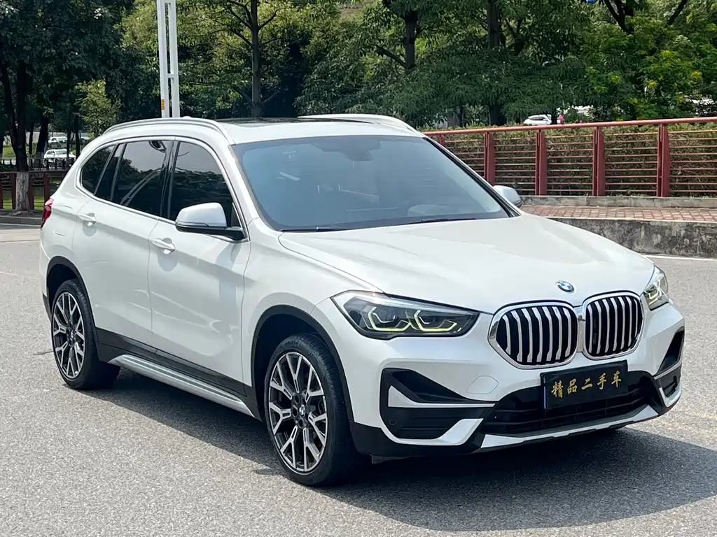 BMW X1 — фото 3