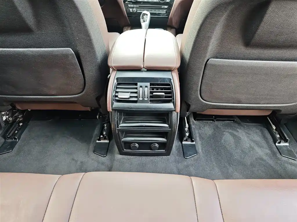BMW X5 (Import) — фото 26