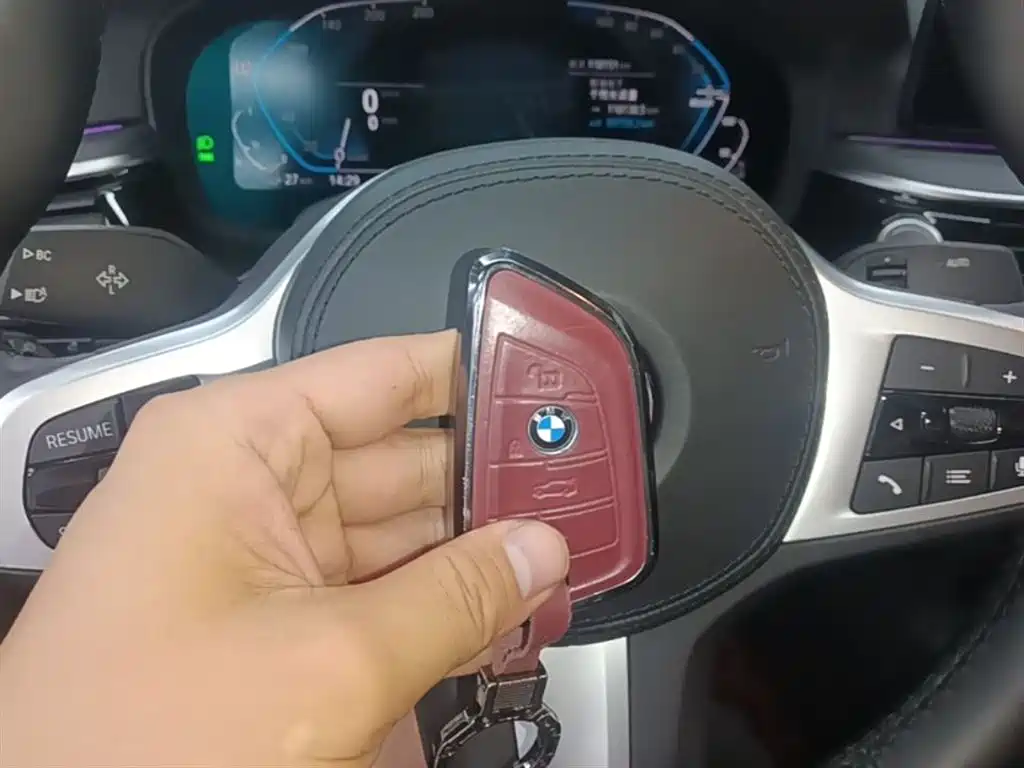 BMW 5 Series New Energy — фото 9