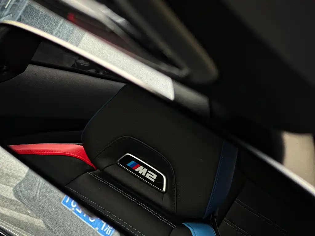 BMW M2 — фото 7