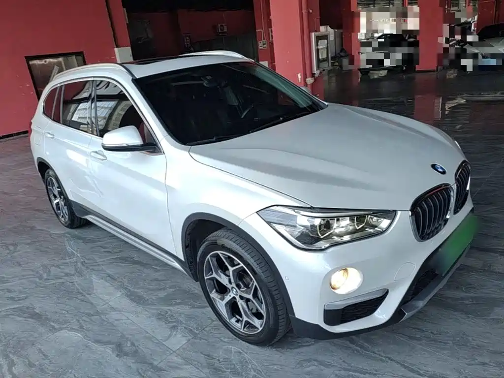 BMW X1 — фото 4