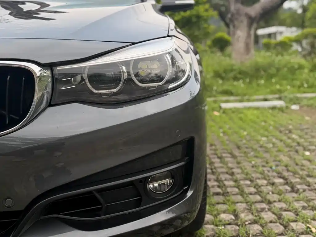 BMW 3 Series GT — фото 8