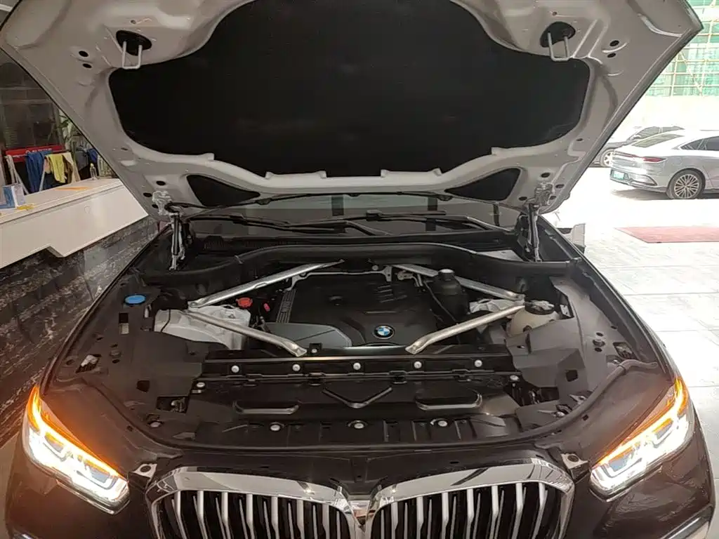 BMW X5 (Import) — фото 20
