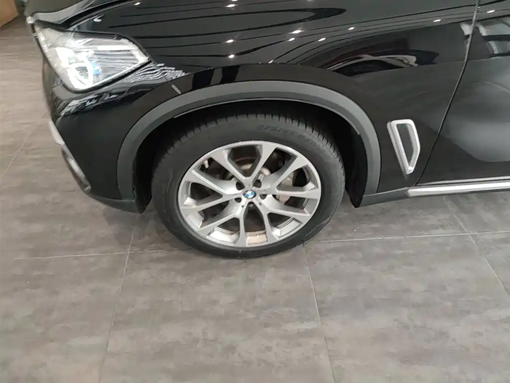BMW X5 (Import) — фото 23