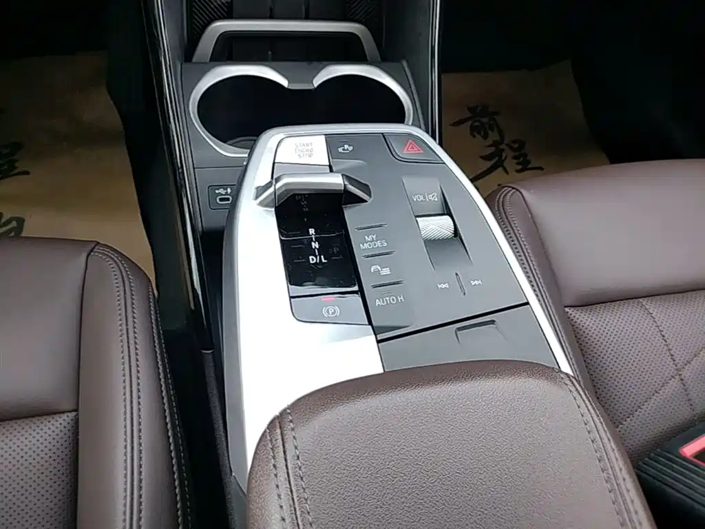 BMW X1 — фото 14