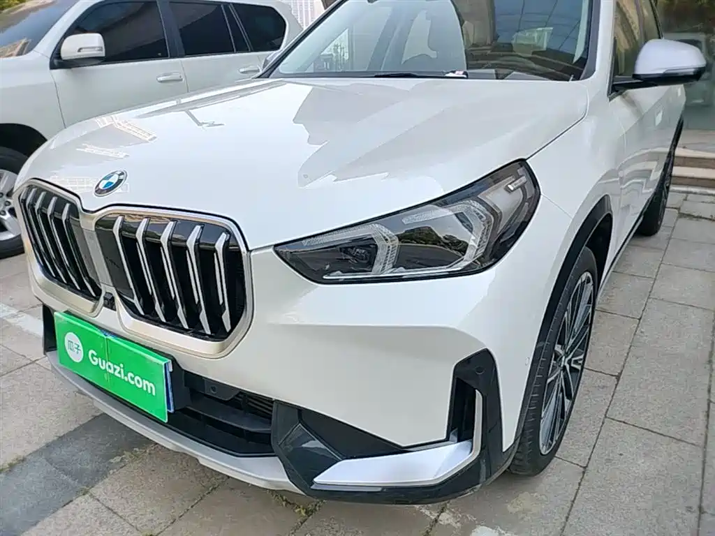 BMW X1 — фото 24