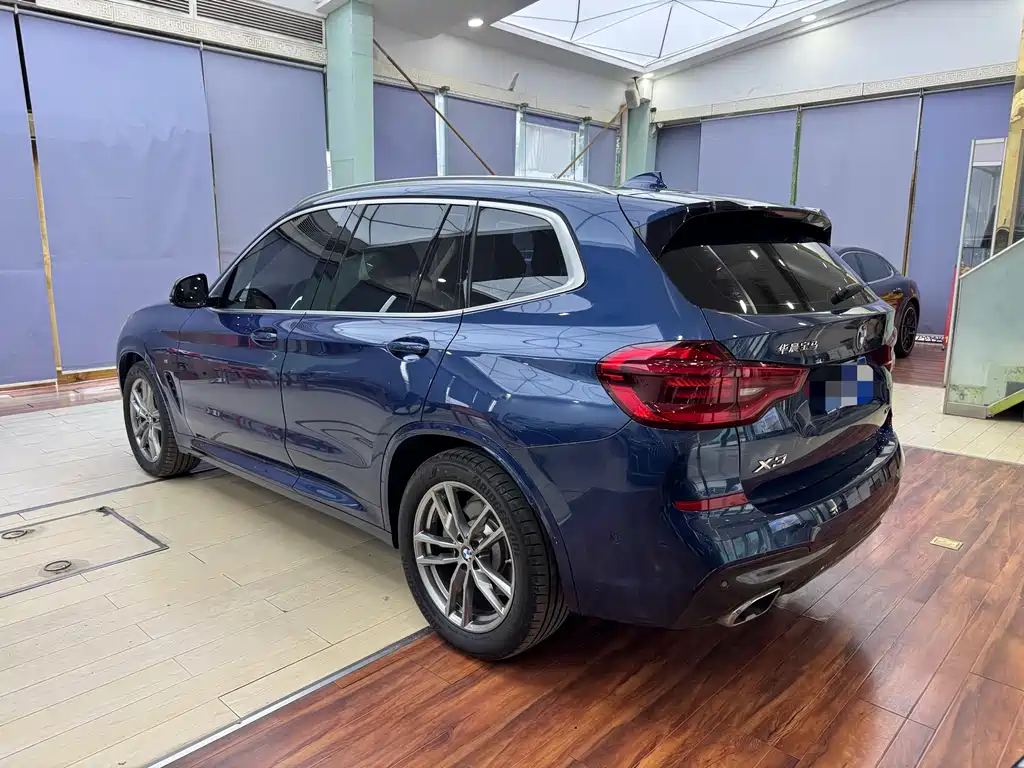 BMW X3 — фото 13