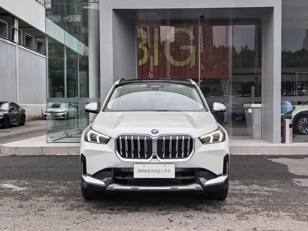 BMW X1 — фото 2