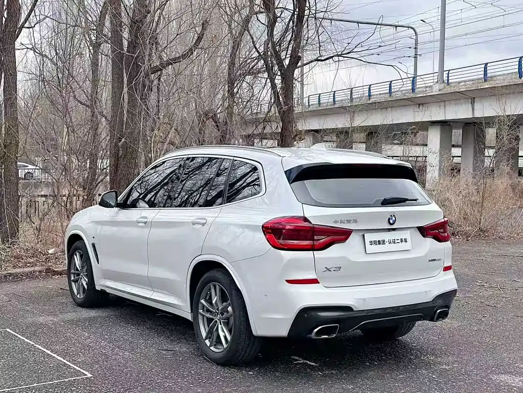 BMW X3 — фото 10
