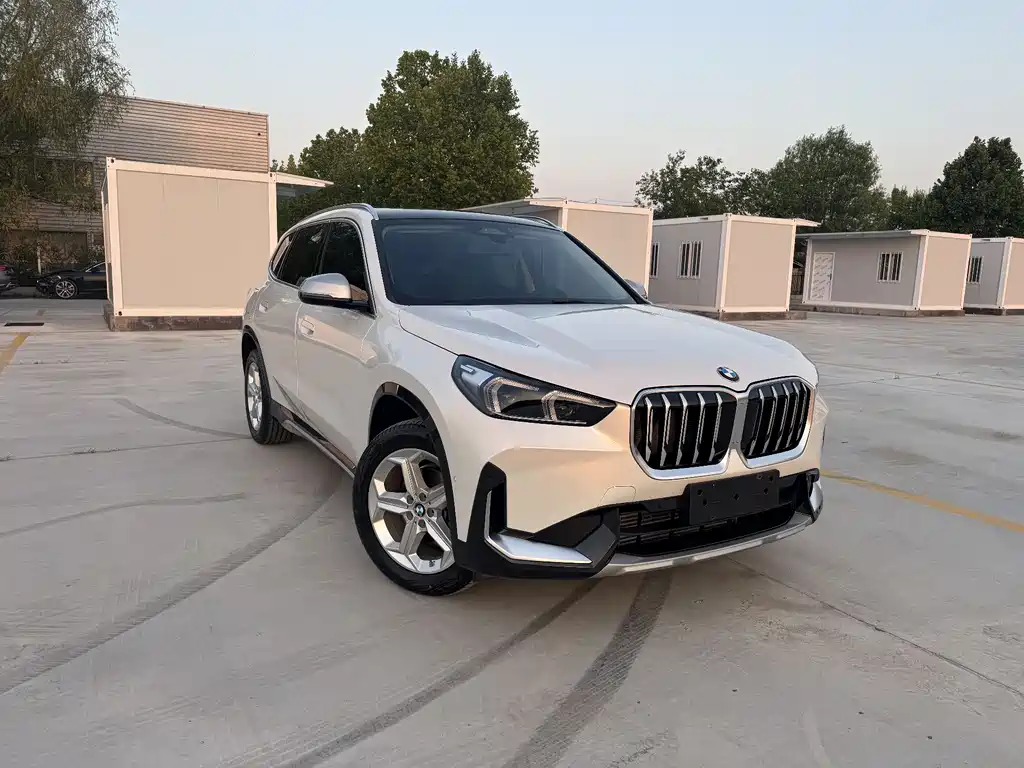 BMW X1 — фото 3