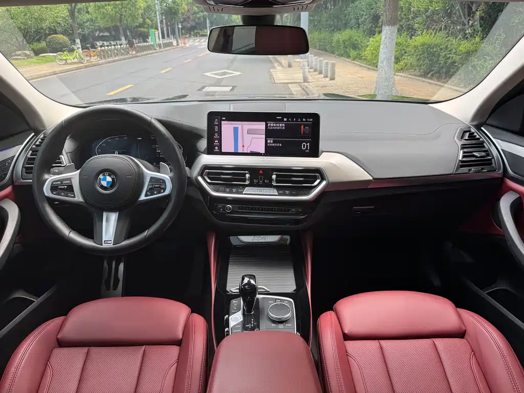 BMW X4 — фото 14