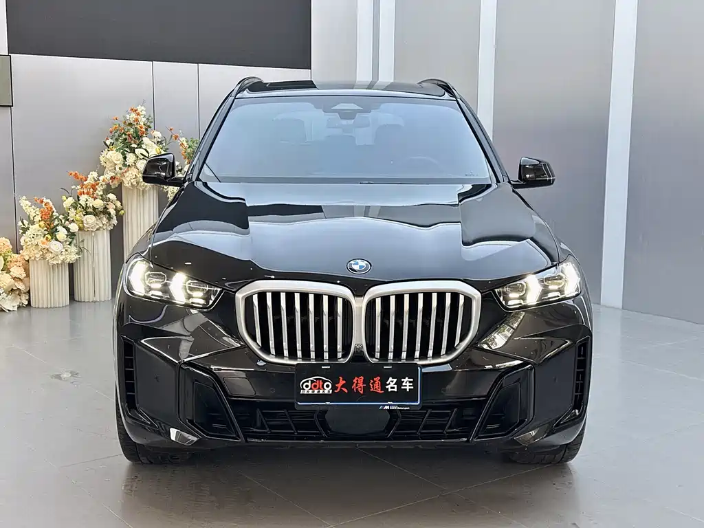 BMW X5 — фото 2