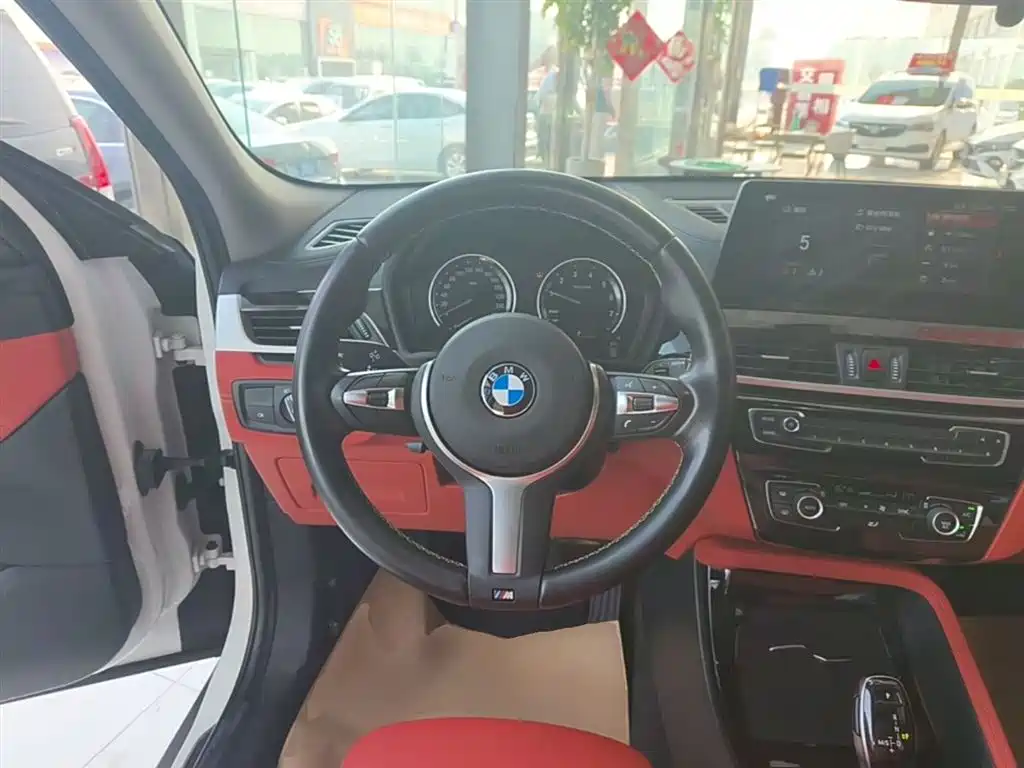 BMW X2 — фото 11