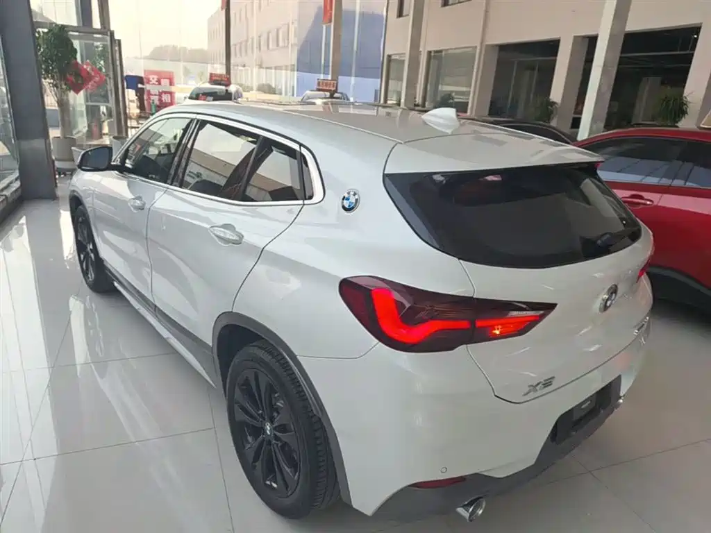 BMW X2 — фото 5