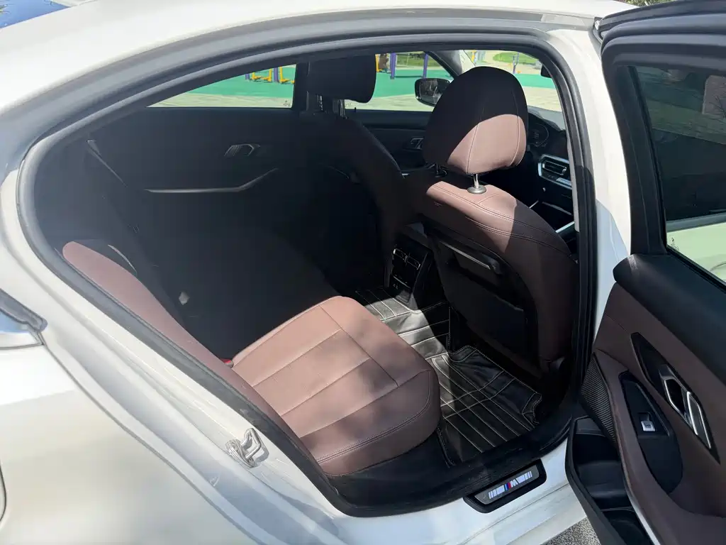 BMW 3 Series — фото 11