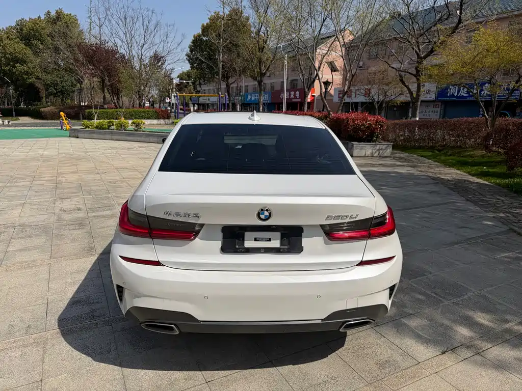BMW 3 Series — фото 16