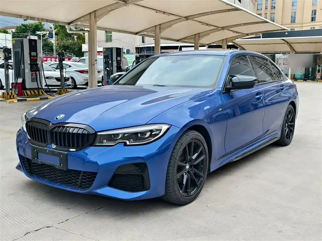 BMW 3 Series — фото 1