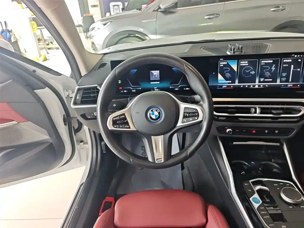 BMW i3 — фото 11