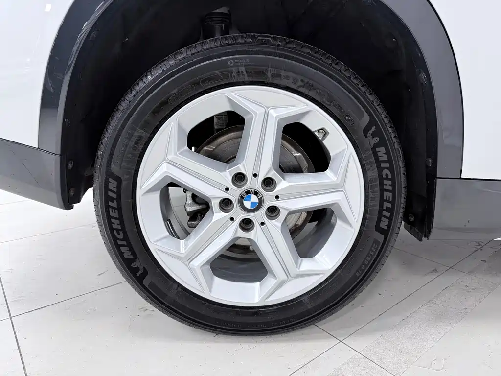 BMW X1 — фото 26