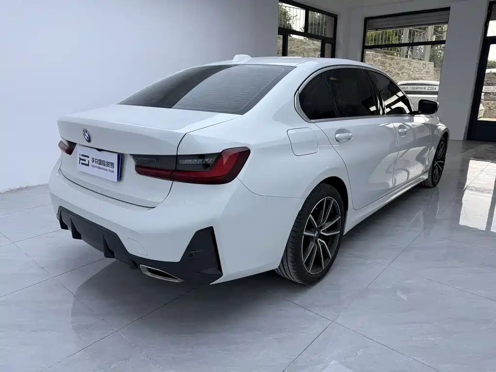 BMW 3 Series — фото 4
