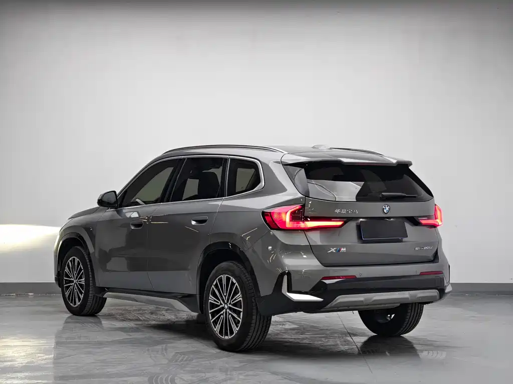 BMW X1 — фото 4