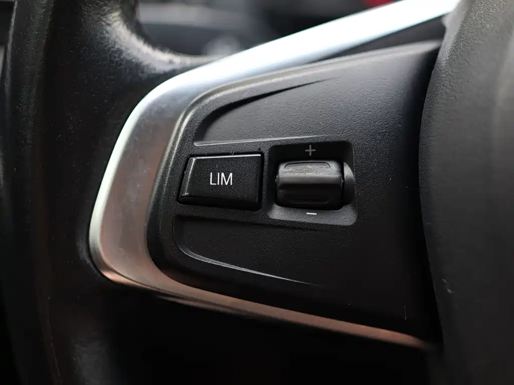 BMW 1 Series — фото 13
