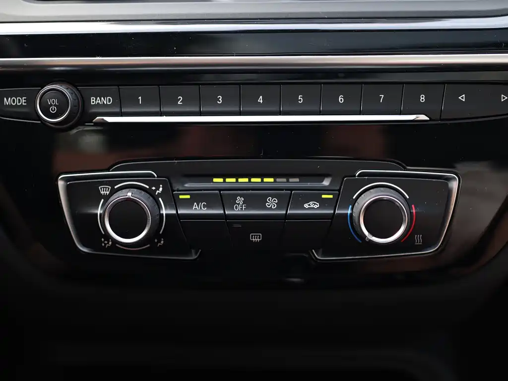 BMW 1 Series — фото 20