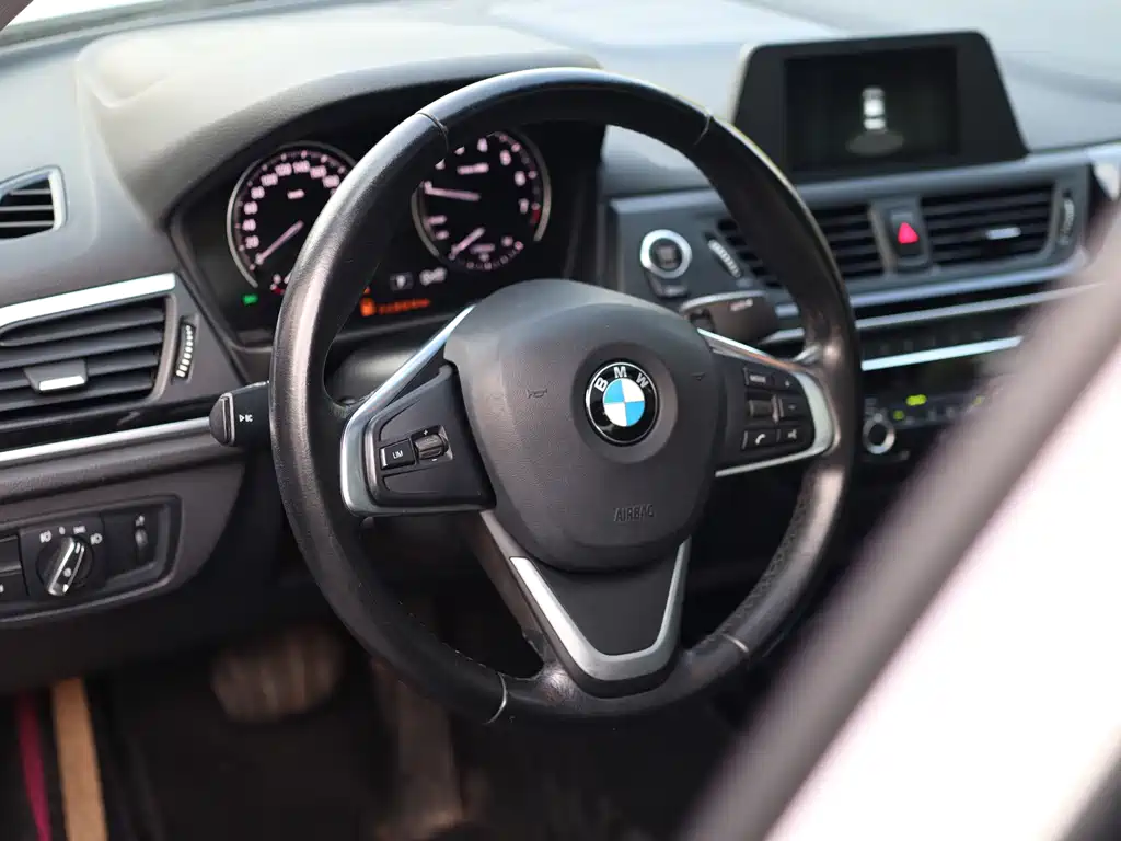 BMW 1 Series — фото 24