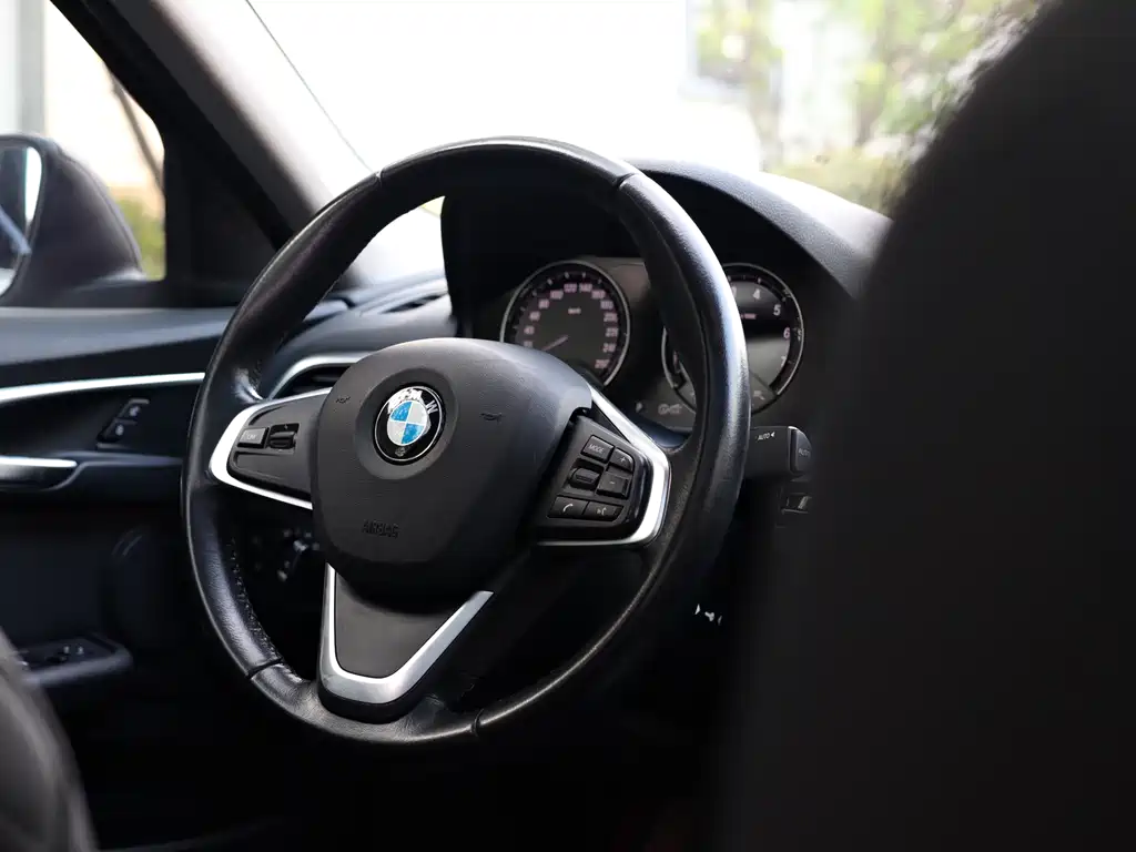 BMW 1 Series — фото 26