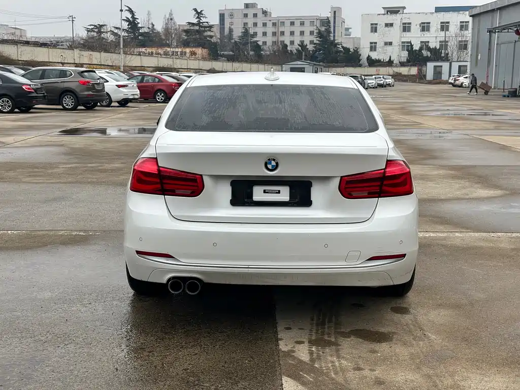 BMW 3 Series — фото 10