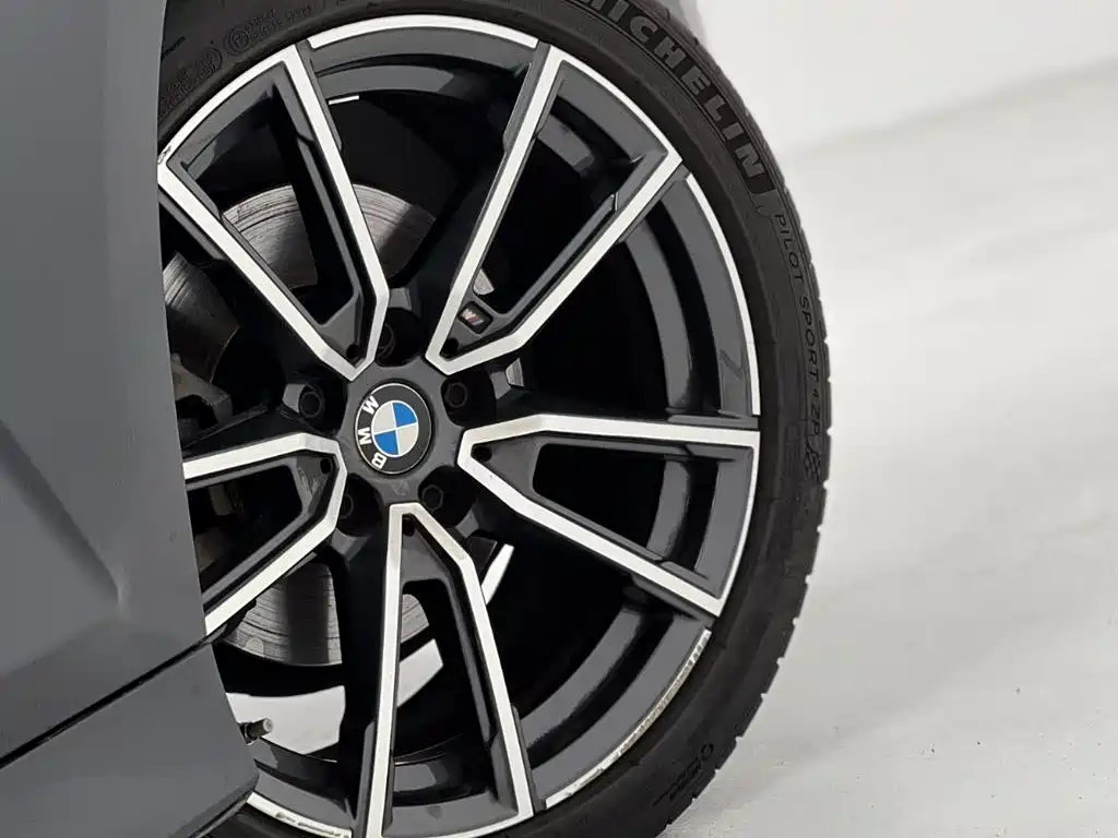 BMW 3 Series — фото 14