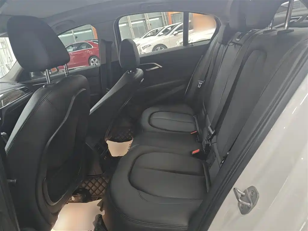 BMW 1 Series — фото 14