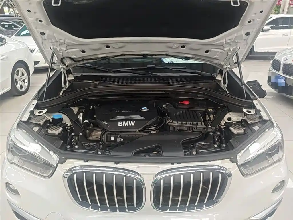 BMW X1 — фото 16