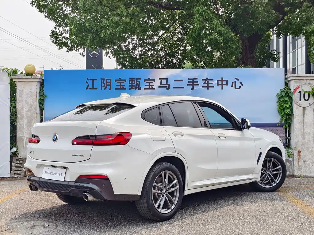 BMW X4 — фото 4