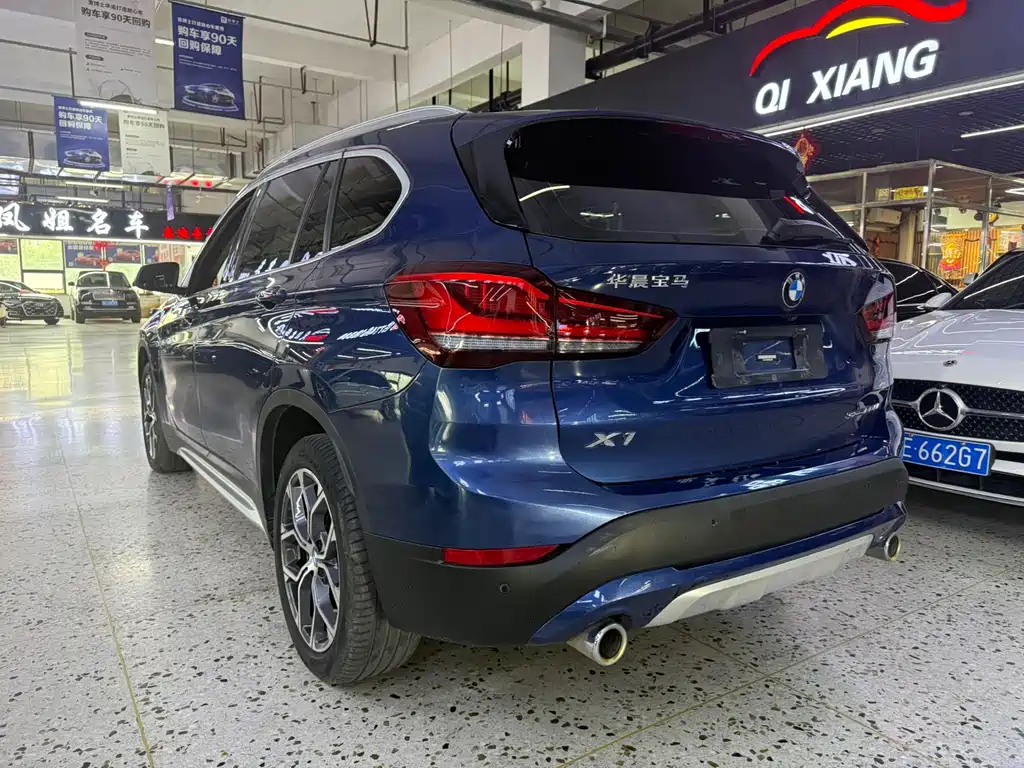 BMW X1 — фото 4