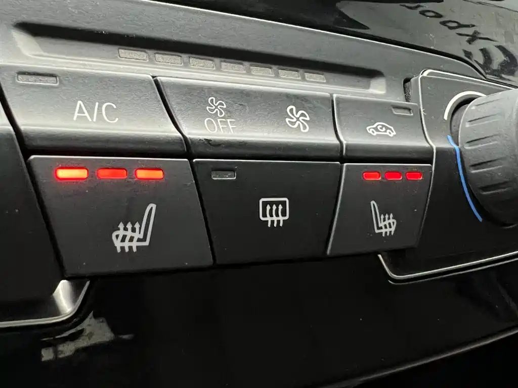 BMW X1 — фото 17