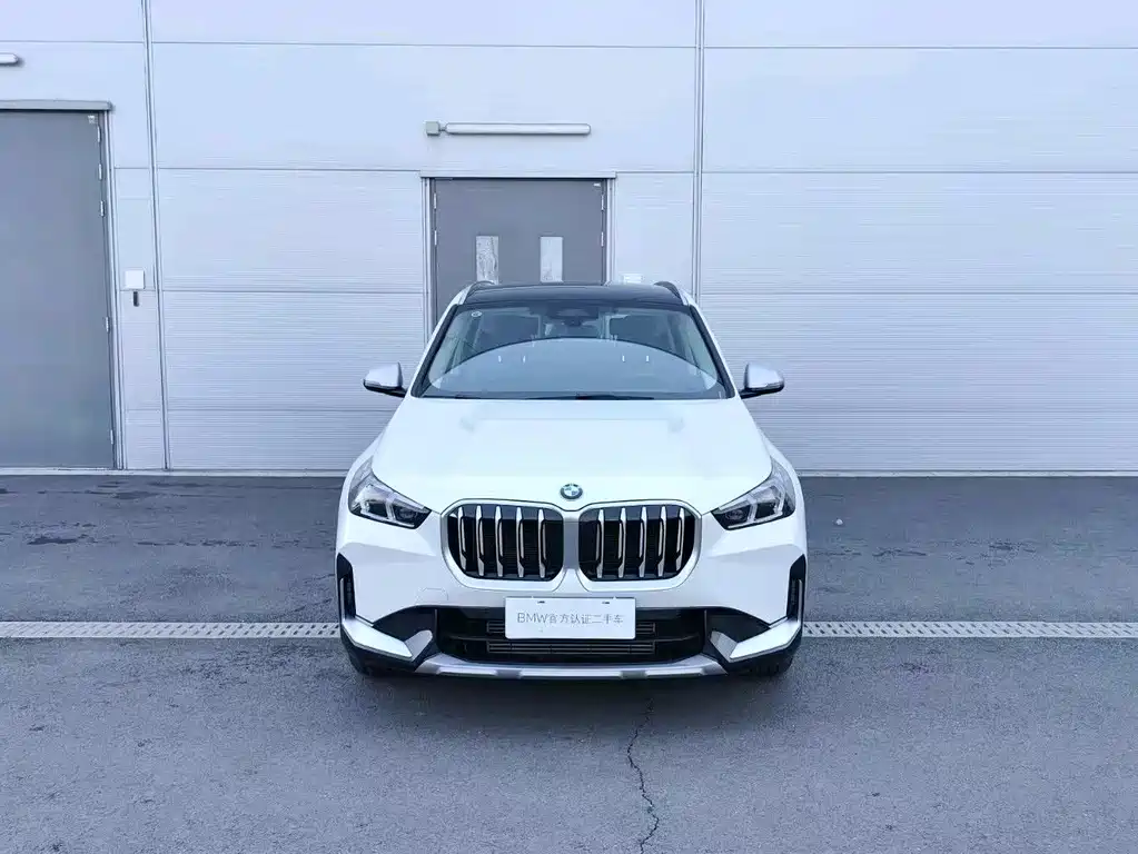 BMW X1 — фото 2