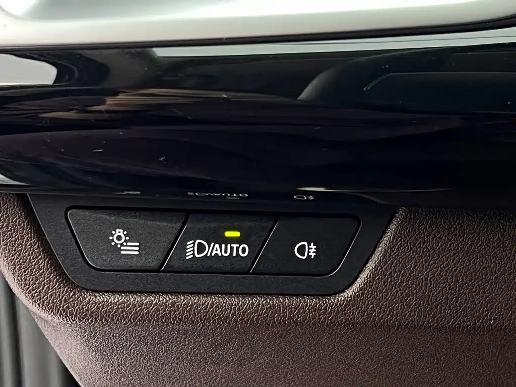 BMW X1 — фото 17
