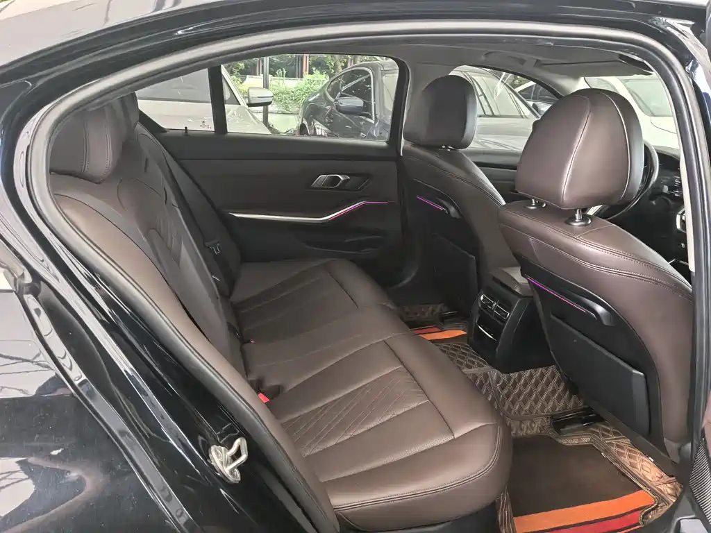 BMW 3 Series — фото 11