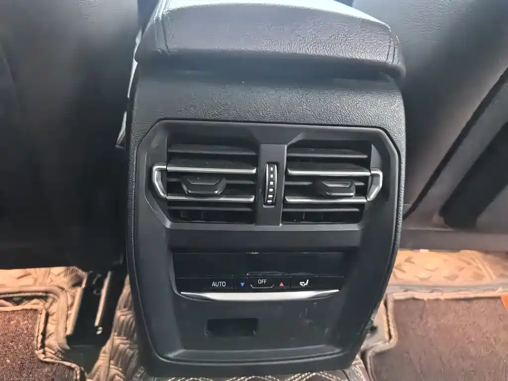 BMW 3 Series — фото 10