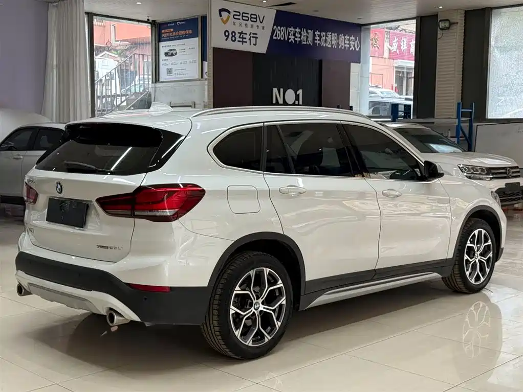 BMW X1 — фото 4
